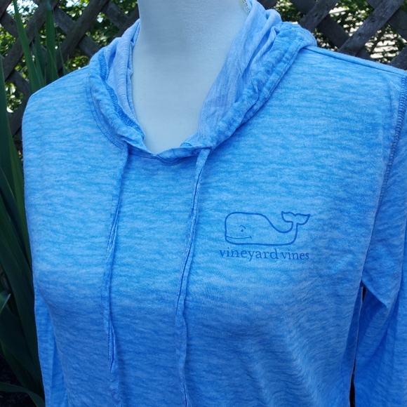 Vineyard Vines Long-Sleeve Slub Whale Hoodie Tee - Picture 3 of 10